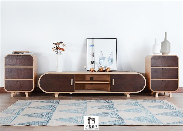 簡(jiǎn)約客廳家具