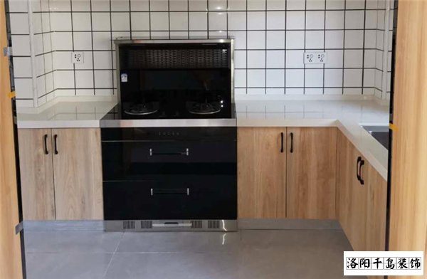 集成一體灶，節(jié)能省空間